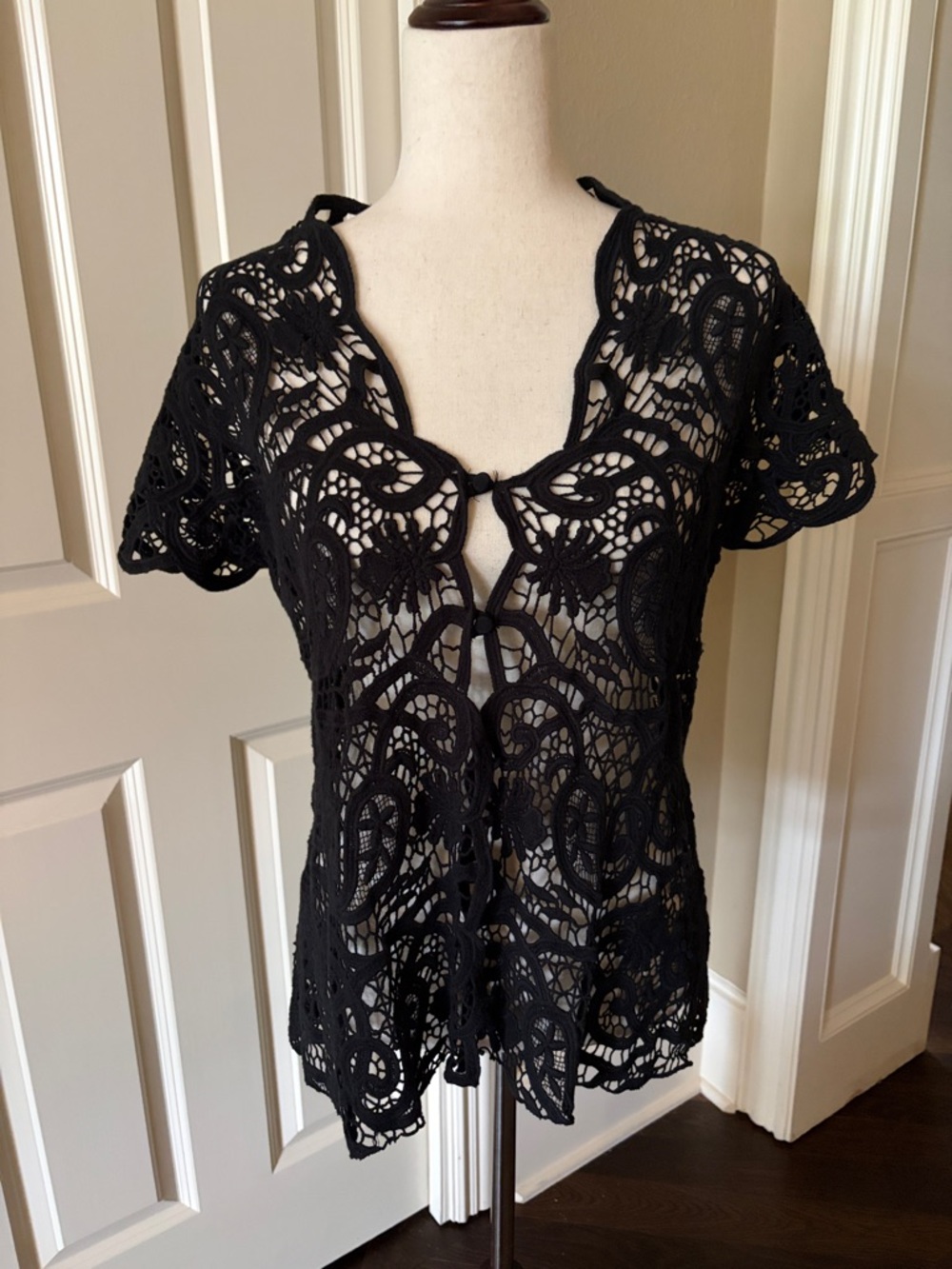 Alexis Black Crochet Lace Short Sleeve Cardigan Top Small